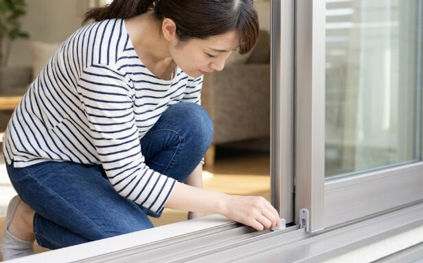 サッシ排水キャップの基本的な外し方と準備